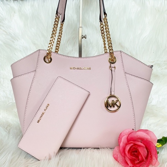 Michael Kors Handbags - 🦋PRICE FIRM🦋 NWT MK Chain Shoulder Bag